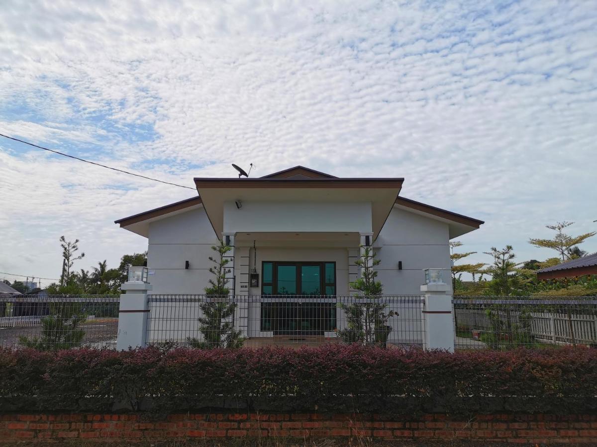 Orchard Villa Melaka Buitenkant foto